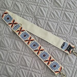 Joy Susan Guitar/Crossbody Strap